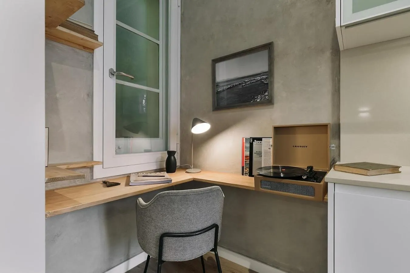 Apartment Baia - Studio And Balcony In Eixample Esquerra Barcelona