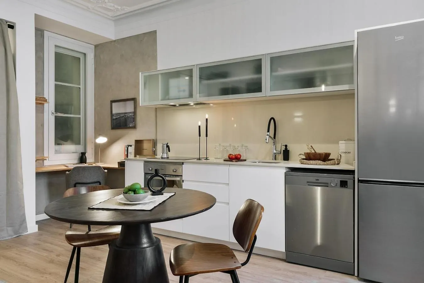 Apartment Baia - Studio And Balcony In Eixample Esquerra Barcelona Spanien